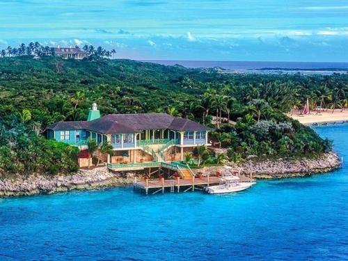 Cay: Musha Cay